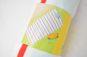 lot 43761 image: Sun Squad Travel Beach Towel 4.8ft Quick Dry Striped