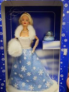lot 115 image: Snow Sensation Barbie - 23800
