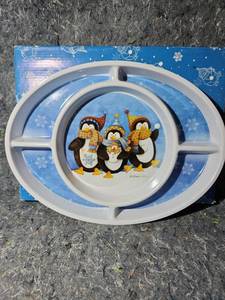 lot 250 image: Snow Collectors Winter Penguin Divided Serving Dish