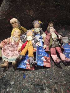 lot 299 image: Hallmark American Spirit Collection - We The People Dolls Set
