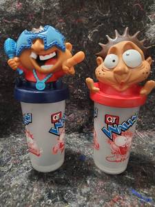 lot 309 image: QuickTrip Wally Character Cups Set