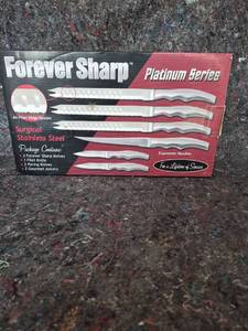 lot 342 image: Forever Sharp Platinum Knife Set