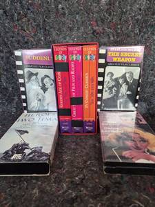lot 347 image: Classic Film VHS Collection - Legends of Comedy & War Movies