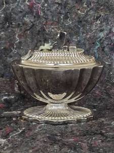 lot 351 image: Vintage ASR Tabletop Lighter - Ebay Comps 30 Dollars and Up