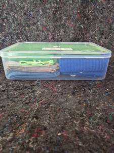 lot 355 image: Microfiber Cleaning Cloth Set with Storage Container