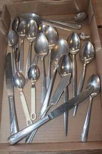 lot 3625 image: Vintage Serving Spoons and More