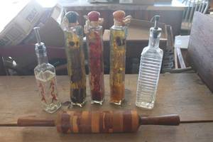 lot 3627 image: Vintage Wood Rolling Pin and More