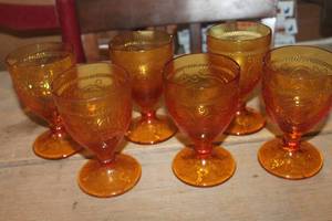 lot 3652 image: 6-Vtg. Amber Glass Goblets