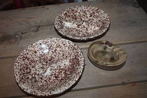 lot 3710 image: Vintage Ash Trays