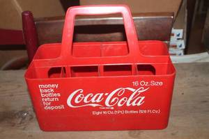 lot 3741 image: Vintage Coca-Cola CaddyCarrier