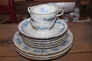 lot 3745 image: Vintage China Dishes
