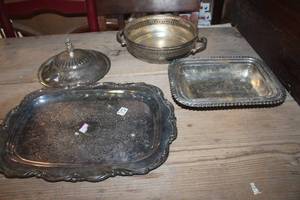 lot 3753 image: Vintage Silver Serving Pieces