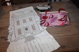 lot 3755 image: Purses and More