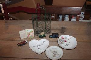 lot 3764 image: Vintage Dresser Dishes & More