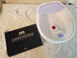 lot 30 image: Good Feet 3-Step System and a Foot Spa