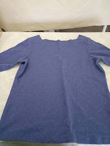 lot 64 image: L.L.Bean Basic T-Shirt
