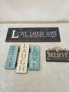 lot 130 image: Inspirational Wall Sign Collection