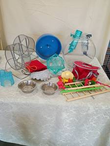 Hamster Cage Accessories Set and fish tank