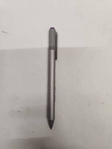 lot 24 image: Microsoft Surface Pen Silver