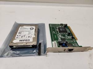 lot 48 image: Dell 146GB SAS Hard Drive and PCI Network Card