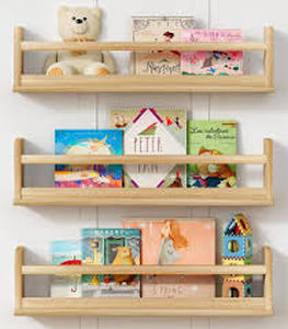 lot 1560 image: Harwaya Nursery Floating Shelves - Set of 3