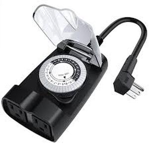 lot 12410 image: Outdoor All-Weather Timer OT1002