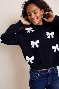 lot 4483 image: Black Bow Pattern Sweater Small