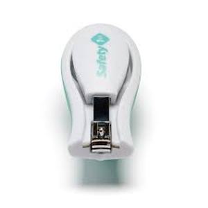 lot 12446 image: Safety 1st Light Zoom Nail Clipper Set