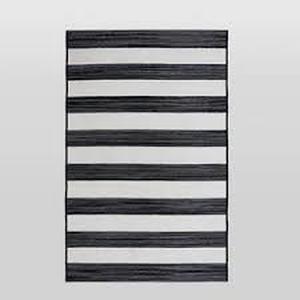 lot 19202 image: Black and White Striped Area Rug (90x150)