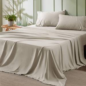 lot 13623 image: Bedsure King Size Sheets Set - 4 Pieces Soft King Sheets - Breathable & Cooling - Hotel Luxury - Easy Care Polyester Microfiber Bedding for Women, Men, Linen