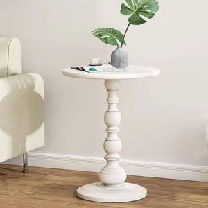 lot 17237 image: Pedestal White Metal Side Table, Sofa Coffee Table, Small TV Tray Table for The Sofa In the Living Room and Bedroom, Mini Coffee Table is Lightweight and Convenient to Move, 20.47 (H) 13.77 (W)