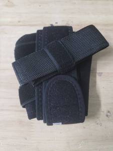 lot 20088 image: Merrymilo Dog Knee Brace Support large