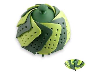 lot 20096 image: Cyrder Lotus steamer basket, Folding Steamer,BPA-Free,Green Kitchenware Accessory, Non-Scratch Silicone cookware