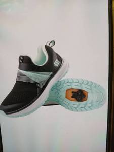 lot 26513 image: Womens Indoor Cycling Shoes Compatible with 2 Bolt SPD Cleats Black and Green US 8