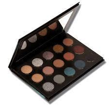 lot 8740 image: Lunar Beauty Eternal Eclipse Color Palette - Retail $45