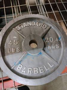 lot 18638 image: Standard Barbell Weight Plates
