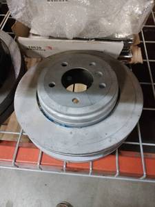 lot 18641 image: OEM Brake Rotors Set