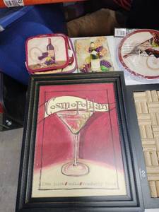 lot 18665 image: Miscellaneous Home Decor