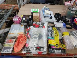 lot 18674 image: Lot of Miscellaneous Items
