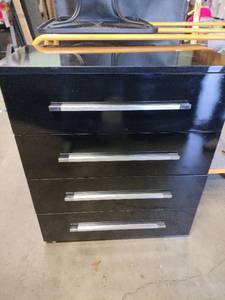 lot 13899 image: 4-Drawer Black Metal Upright Dresser - Retail $75
