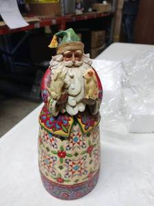 lot 13942 image: Jim Shore Heartwood Creek collectible figurine - Retail $0