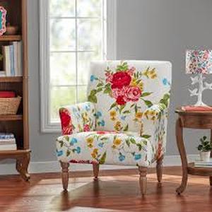 lot 13905 image: Pioneer Wo.en Sweet Rose Rolled Arm Accent Chair - Retail $0
