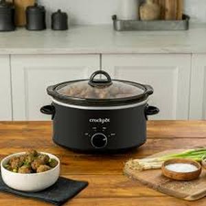 lot 13913 image: Crockpot Pressure Cooker - Retail $0