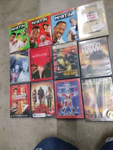lot 18690 image: Lot of Miscellaneous Movies