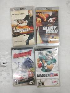 lot 18696 image: Miscellaneous PSP Games