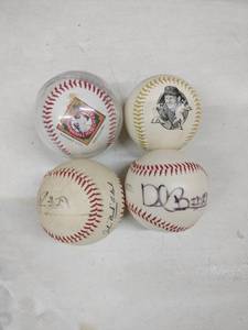 lot 18697 image: Set of Baseballs (34 Signed)