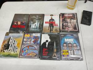 lot 18698 image: Lot of Sealed Movies