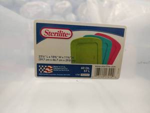 lot 18738 image: Sterilite 60 Qt Tote