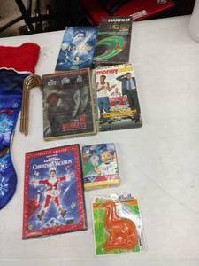 lot 18739 image: Lot of Miscellaneous Items