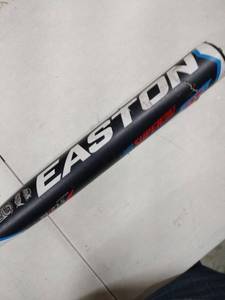 lot 18776 image: Easton Super Mule Load Baseball Bat